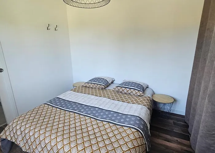 Dom wakacyjny Family Home, 3 Bedrooms And Private Pool
