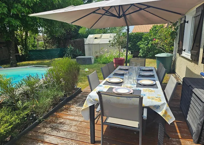 別荘 Family Home, 3 Bedrooms And Private Pool Le Barp